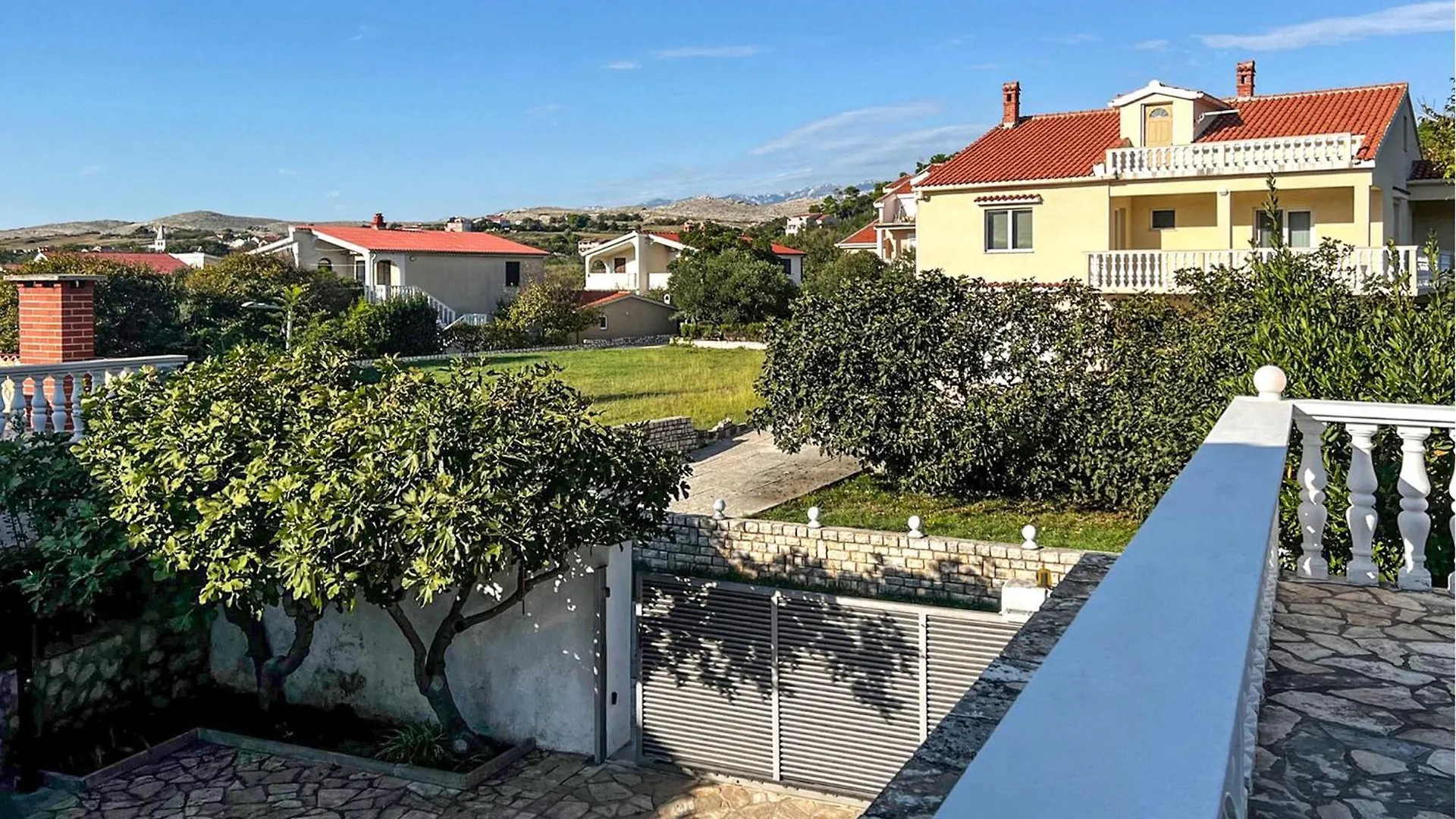 Gorgeous Apartment In Vlasici With Wi-Fi 0*,